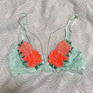 Victoria’s Secret Pink Rose Bralette